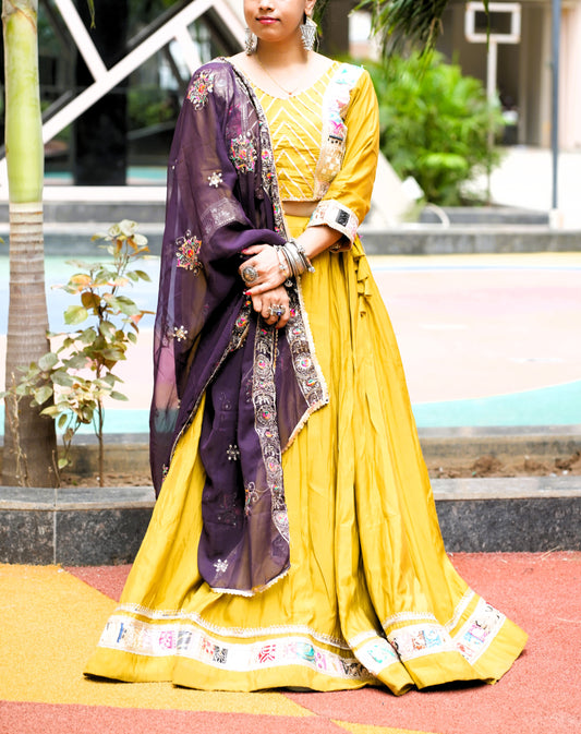 Sunshine Mustard Ensemble Set